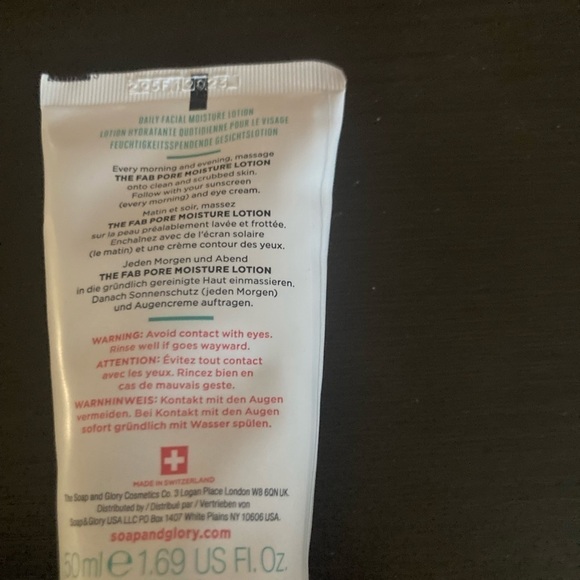 Soap & Glory Facial Moisture Lotion- brand new & sealed. 50 ml/1.69 fl oz - Picture 2 of 4